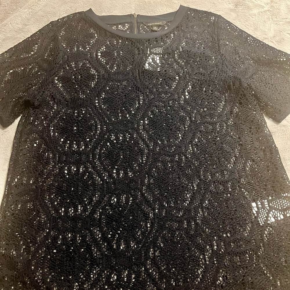 Lace top - Picture 2 of 2